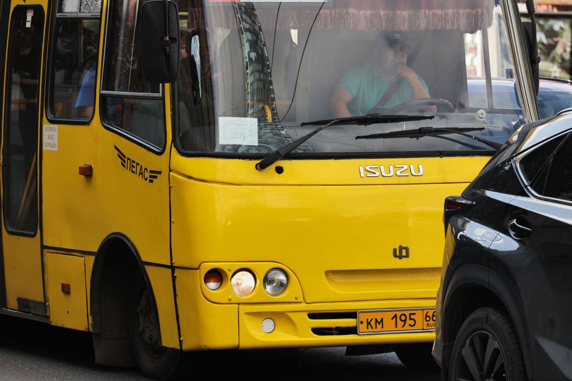 В Екатеринбурге произошло сразу два ДТП с участием пассажирских автобусов -  «Уральский рабочий»